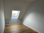 Schlafen - 3- Zimmer- Dachgeschosswohnung in Schlebusch- Ihr neues Zuhause mit Weitblick