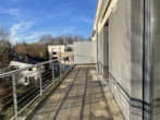 Balkon - großzügige 3-Zimmer-Wohnung im Herzen von Schlebusch mit sonnigem Balkon und TG-Stellplatz